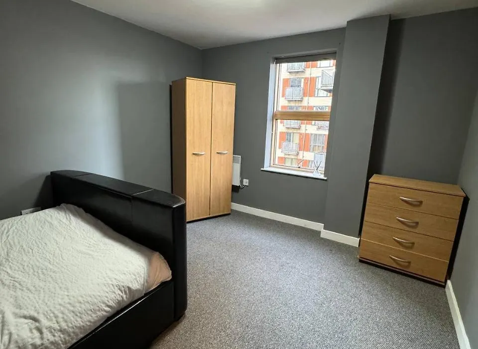 City Centre 1 Bedroom Apartment-1